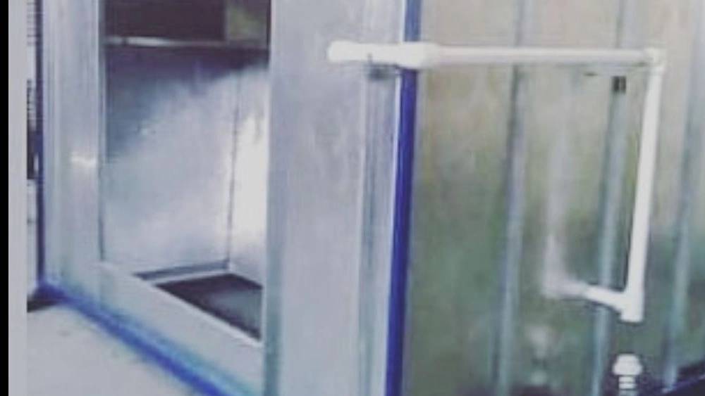 آبشار رنگ آبشار رنگ